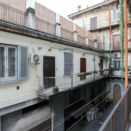 V.Le Certosa Comfy Studio! Apartment Milan Exterior photo